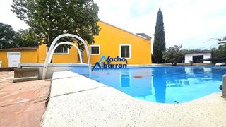 Chalet en venta en Huerta Rosales - Valdepasillas en Badajoz