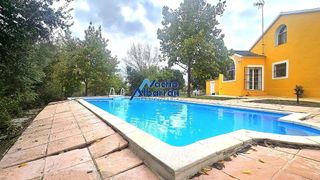 Chalet en venta en Huerta Rosales - Valdepasillas en Badajoz