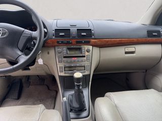 Toyota Avensis 2.2 D4D Sol