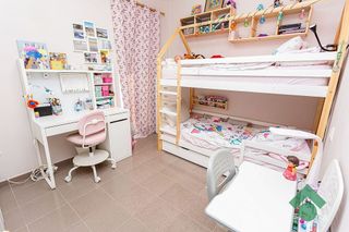 Casa adosada en venta en La Granja-La Colina-Los Pastores en Algeciras