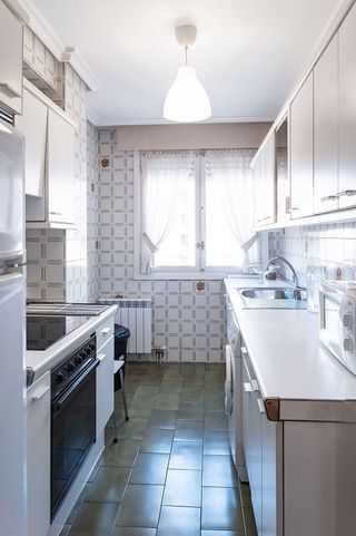 Piso en alquiler en Ermitagaña - Mendebaldea en Pamplona