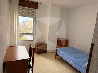 Piso en alquiler en Huerta Rosales - Valdepasillas en Badajoz