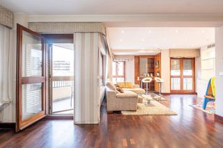 Piso en alquiler en Paseo Independencia en Zaragoza