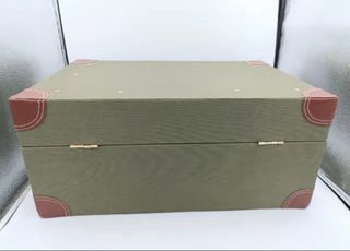 MALETA PICNIC DE MADERA TAPIZADA