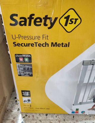 Barrera seguridad Safety first.Incluye extensión.