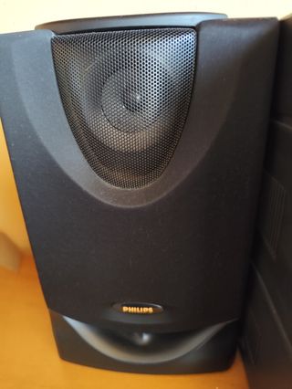 Cadena Philips FW 332 con 2 altavoces