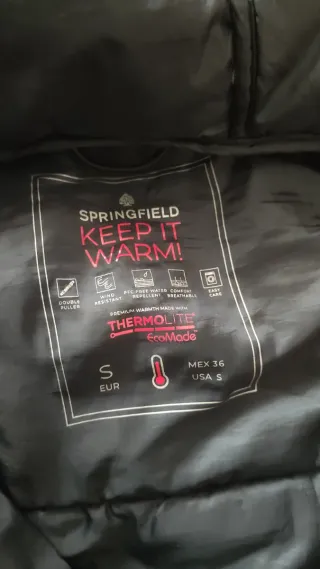 Plumifero Springfield chico con gorro.