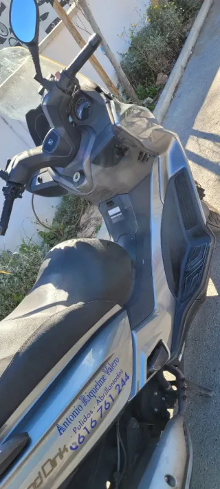 Vendo moto clycom de 300 gran dym 616761244