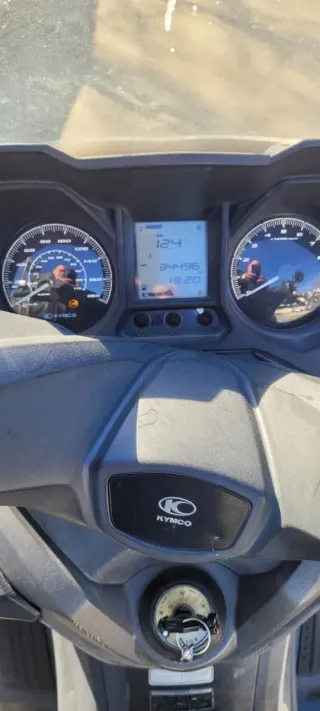 Vendo moto clycom de 300 gran dym 616761244