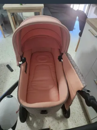 Cochecito de bebé capota rosa y gris