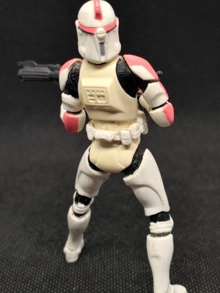 Figura Star Wars Clone Trooper Captain AOTC Saga S