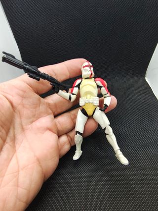 Figura Star Wars Clone Trooper Captain AOTC Saga S