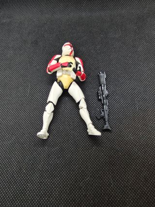 Figura Star Wars Clone Trooper Captain AOTC Saga S