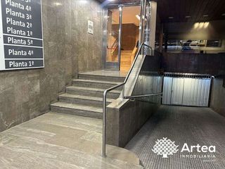 Garaje en venta en Indautxu en Bilbao