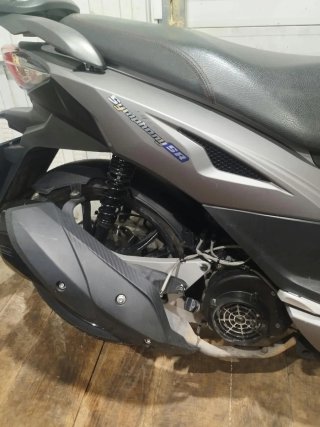 Moto Scooter Gris SYM