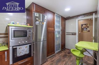 Piso en venta en Cervantes en Granada