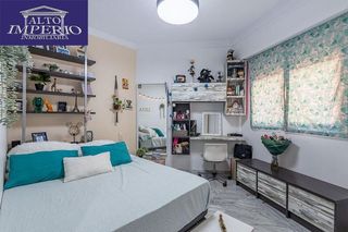 Piso en venta en Cervantes en Granada