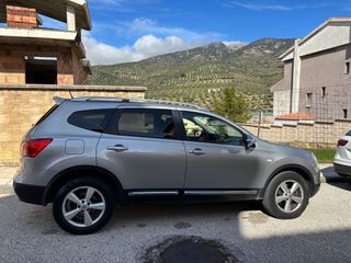 Nissan Qashqai+2  2.0 dCi TEKNA 4x2 2009