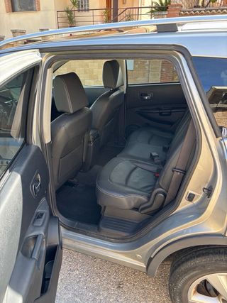 Nissan Qashqai+2  2.0 dCi TEKNA 4x2 2009