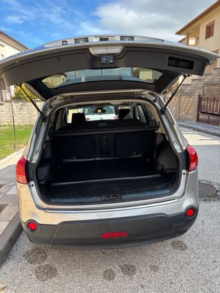 Nissan Qashqai+2  2.0 dCi TEKNA 4x2 2009