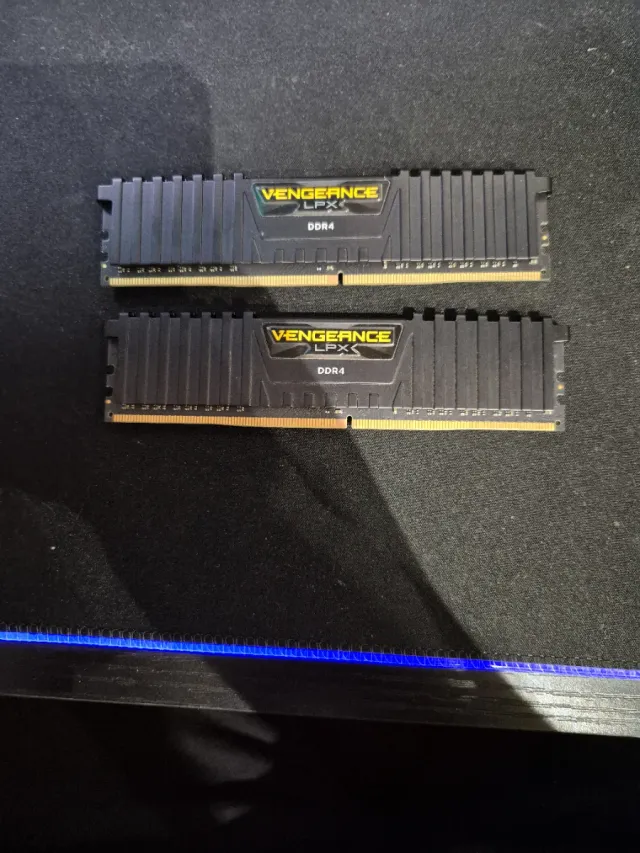 Corsair Vengeance LPX DDR4 16GB 3200MHz CL16