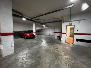 Garaje en venta en Parque de la Bombilla-Pla de Rascanya en Llíria