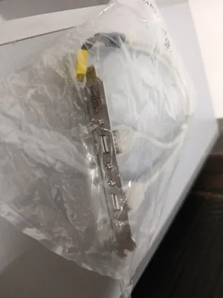 Soporte USB 2.0 GIGABYTE