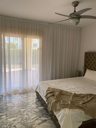 Piso en venta en El Faro de Calaburra - Chaparral en Mijas