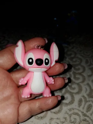 Lote Lilo y Stitch llaveros y figura