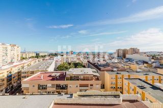 Piso en venta en Parque Ayala - Jardín de la Abadía - Huelín en Málaga