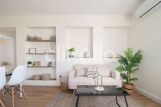 Piso en venta en Parque Ayala - Jardín de la Abadía - Huelín en Málaga