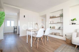 Piso en venta en Parque Ayala - Jardín de la Abadía - Huelín en Málaga