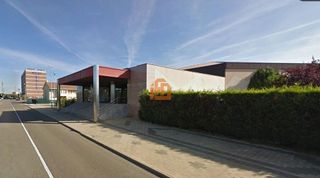 Local comercial en venta en Villaquilambre