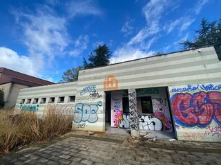 Local comercial en venta en Villaquilambre