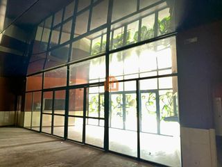 Local comercial en venta en Villaquilambre