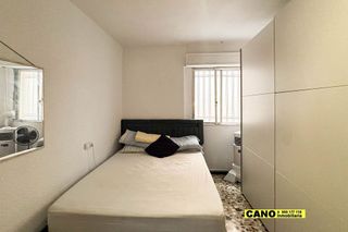 Piso en venta en Centro en Almería