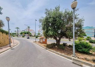 Garaje en venta en Torrequebrada en Benalmádena
