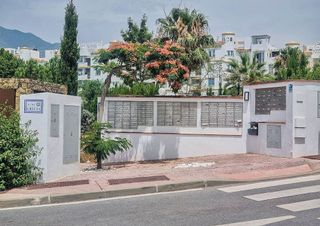 Garaje en venta en Torrequebrada en Benalmádena