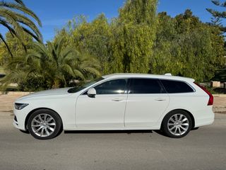 Volvo V90 2018 muy buen estado técnico y visual