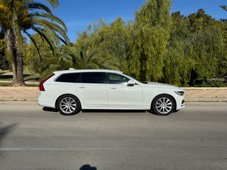Volvo V90 2018 muy buen estado técnico y visual