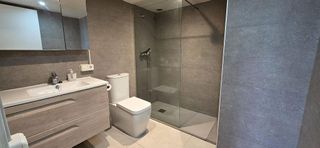 Local comercial en alquiler en Montigalà -Sant Crist en Badalona