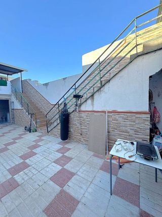 Casa adosada en venta en La Estación en Badajoz