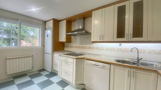 Casa pareada en alquiler en Zona Estación en Pozuelo de Alarcón