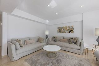 Casa adosada en alquiler en Lomas de Marbella Club - Puente Romano en Marbella