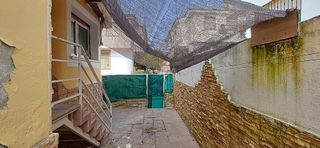 Casa adosada en venta en Talayuela