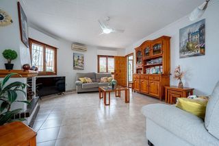 Chalet en venta en La Siesta - El Salado - Torreta en Torrevieja