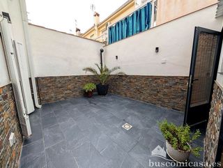 Chalet en venta en Linares