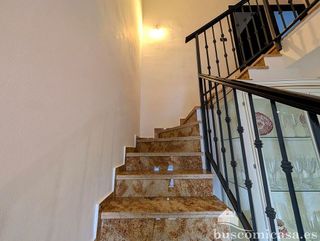 Chalet en venta en Linares