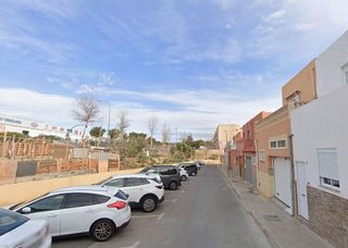 Casa adosada en venta en Huércal de Almería
