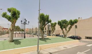 Casa adosada en venta en Huércal de Almería